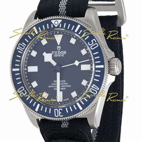 tudor quadrante particolare|Orologio Tudor Pelagos FXD 42mm Quadrante Blu Quadrante .